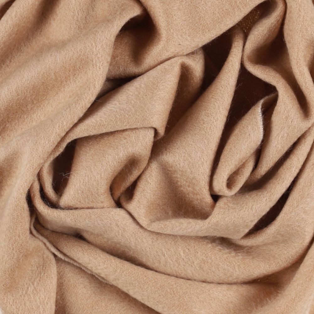 Lichtbeige cashmere wintersjaal voor dames Parijs (2)