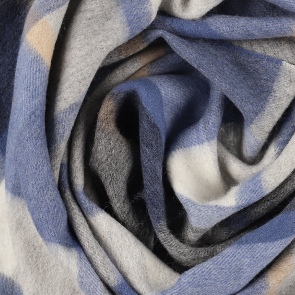 Sjaal met grote ruiten van 100% wol in het blauw en grijs – York (2)